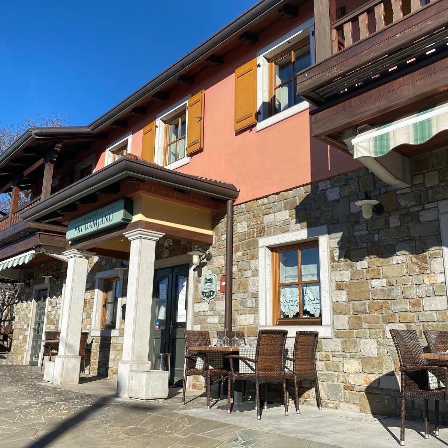 Domacija Pri Damjanu Hotel Kozina Eksteriør billede